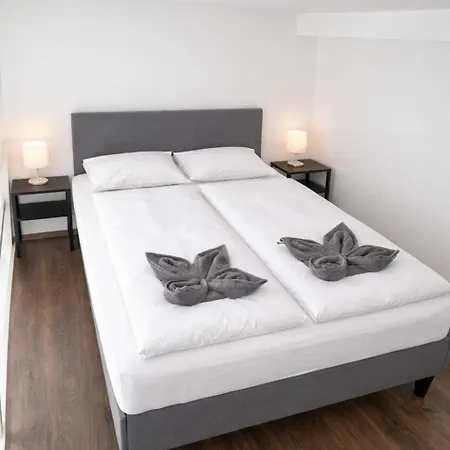 Beautiful And Cosy In Centre Apartman *